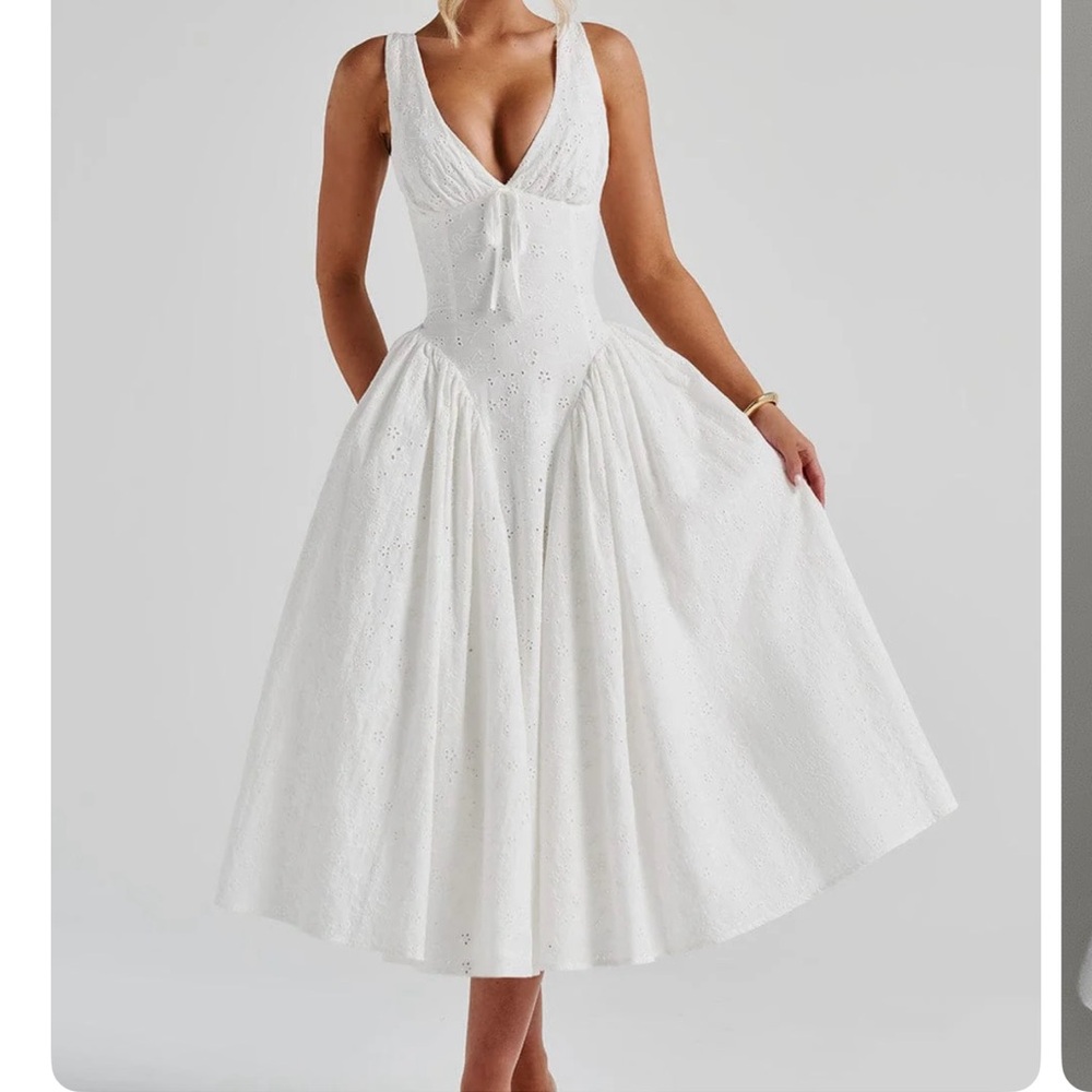 White Pleated Midi Sundress with Plunge Neckline - BabyBoo Monroe Midi Dress